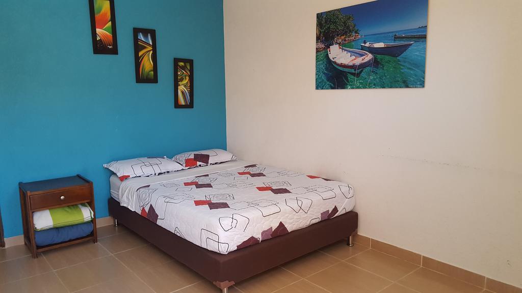 Hostal El Hangar Rionegro Dış mekan fotoğraf