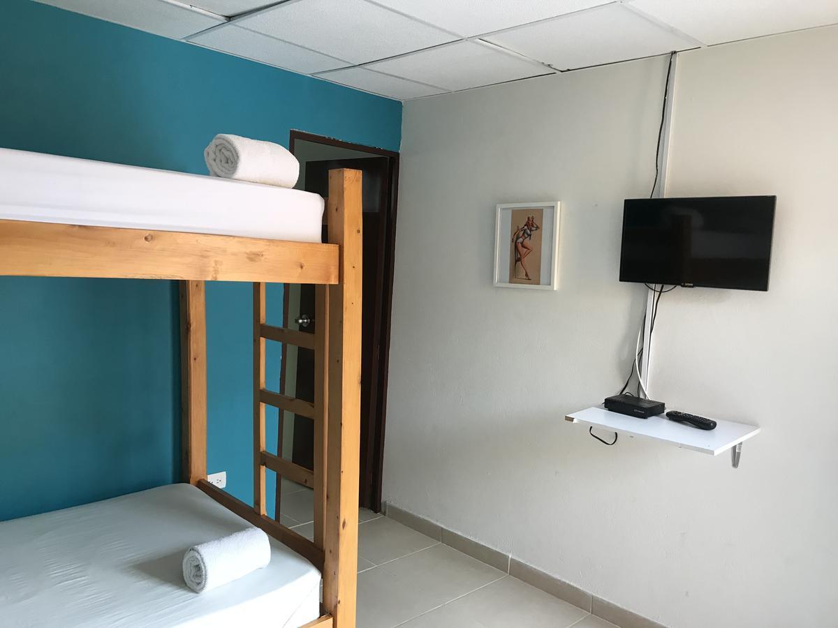 Hostal El Hangar Rionegro Dış mekan fotoğraf